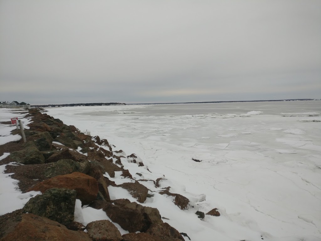 Le Rivage | 69 Bd Cap Bimet, Grand-Barachois, NB E4P 6X5, Canada | Phone: (506) 532-0025