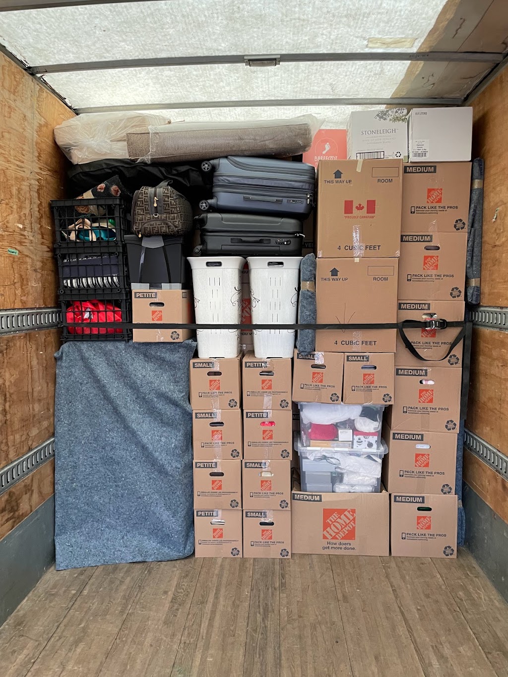 ONE2GO Moving | 1772 Broadway St Unit 103, Port Coquitlam, BC V3C 2M8, Canada | Phone: (236) 777-1981