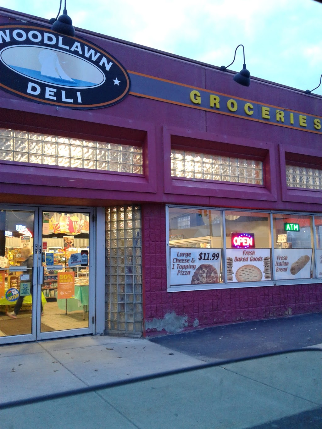 Woodlawn Pizzeria & Deli | 3306 Lake Shore Rd, Blasdell, NY 14219, USA | Phone: (716) 824-1310