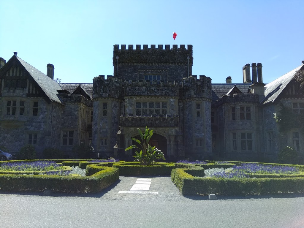 Royal Roads University Pay Parking Lot | 2005 Sooke Rd, Victoria, BC V9C 1H9, Canada