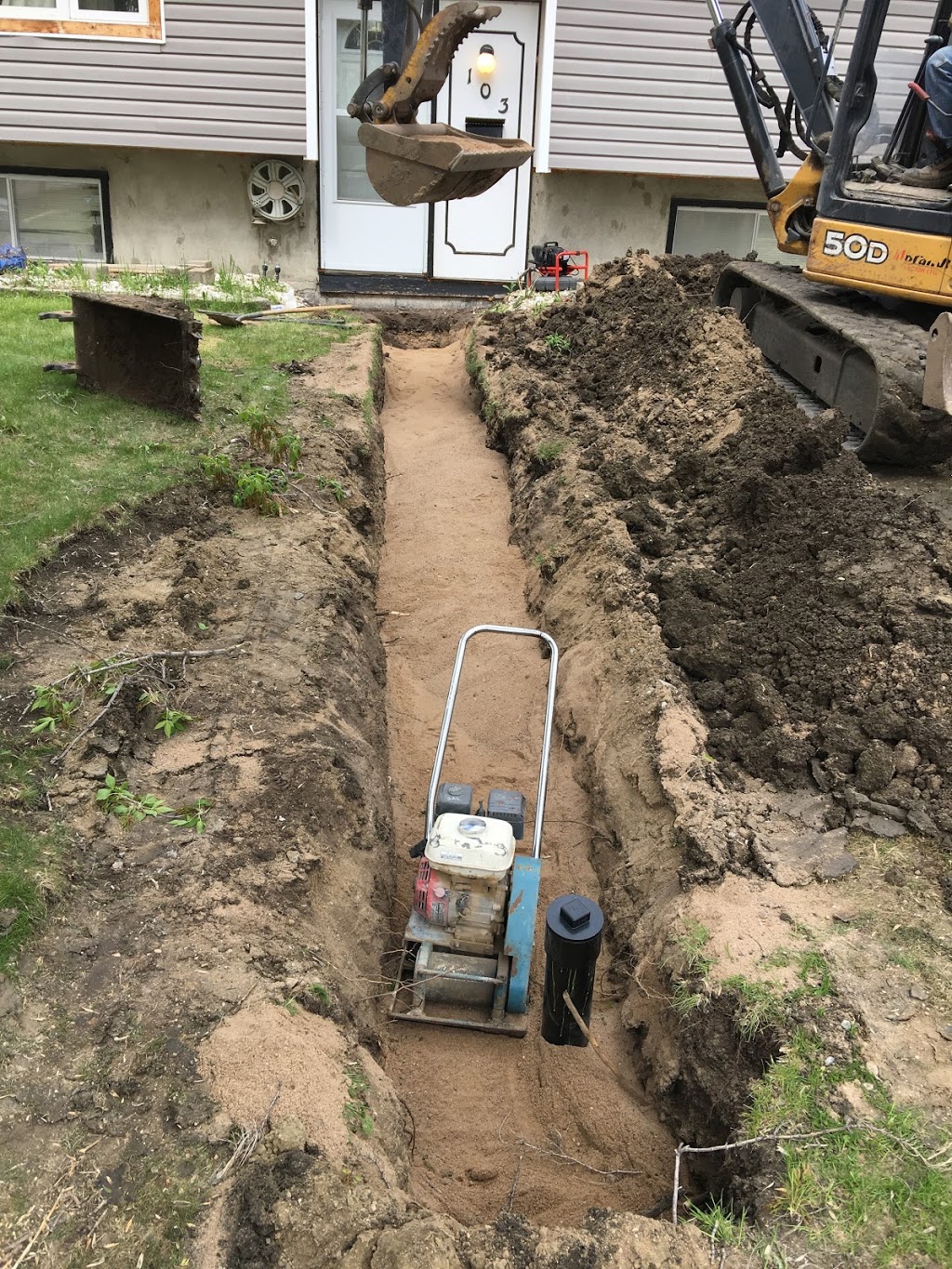 Duke Sewer Service | 319 McIntosh St N, Regina, SK S4R 5A1, Canada | Phone: (306) 585-3853