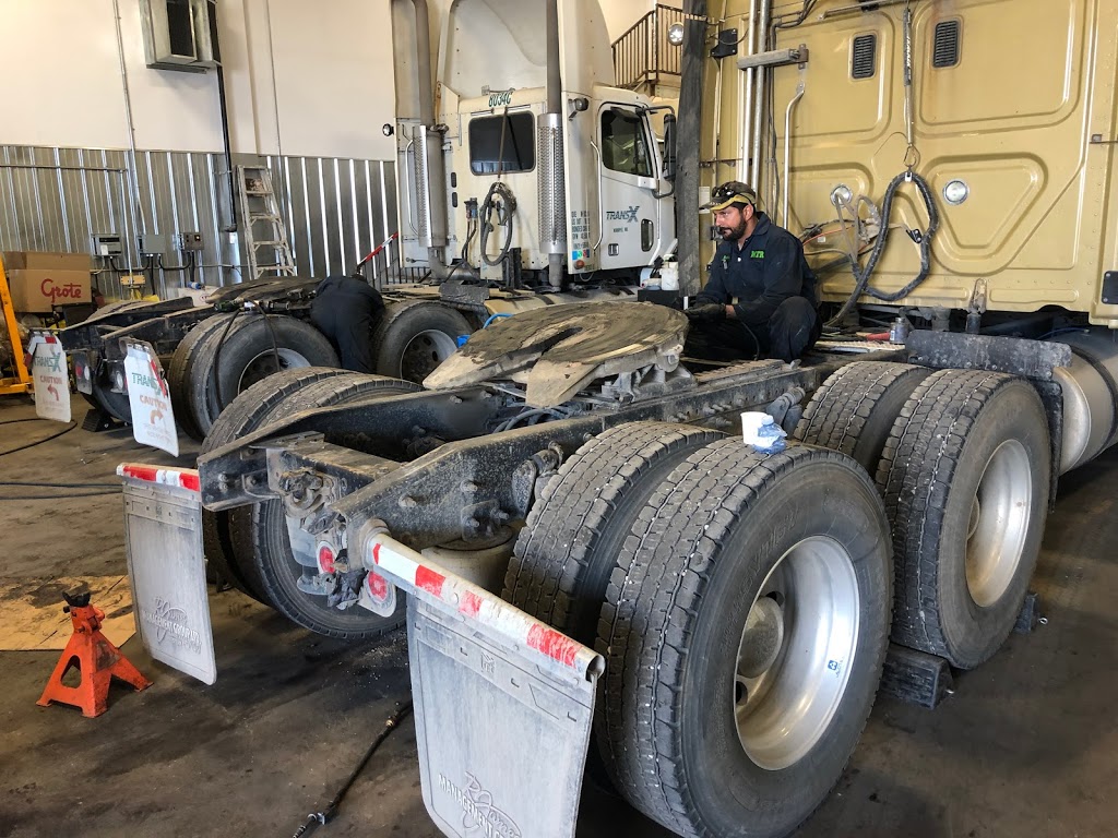 Modern Truck and Trailer Reapir Ltd. | 6015 84 St SE, Calgary, AB T2C 4S1, Canada | Phone: (403) 726-6962
