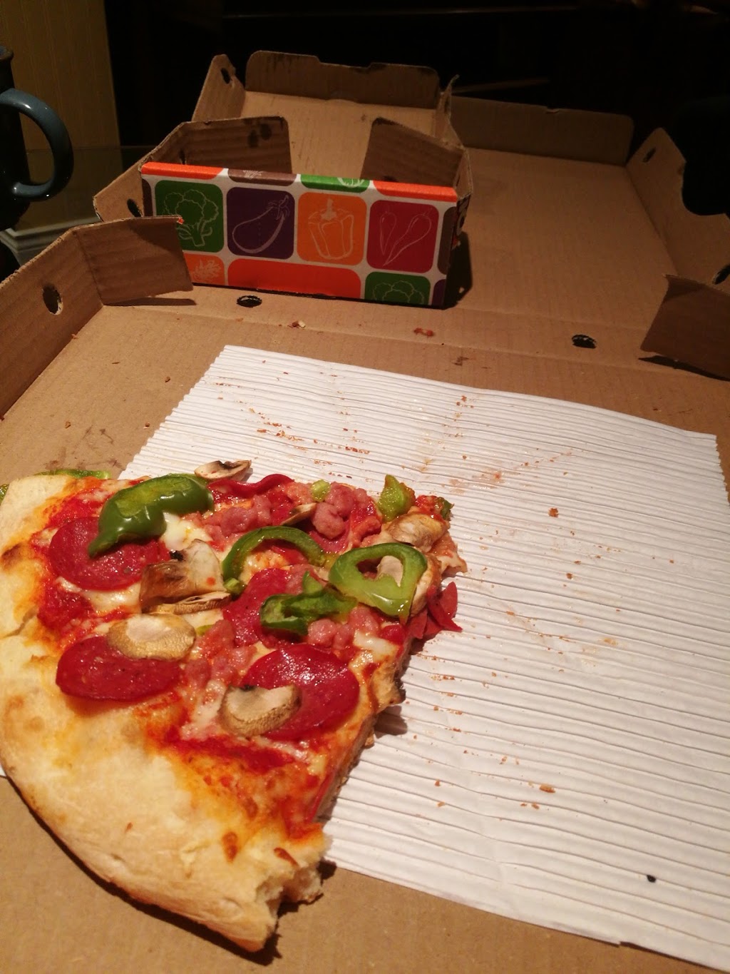Pizza Pizza | 14846 Yonge St, Aurora, ON L4G 1N2, Canada | Phone: (416) 967-1111