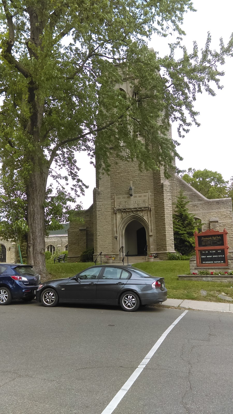 Morningside-High Park Presbyterian Church | 4 Morningside Ave, Toronto, ON M6S 1C2, Canada | Phone: (416) 766-4765