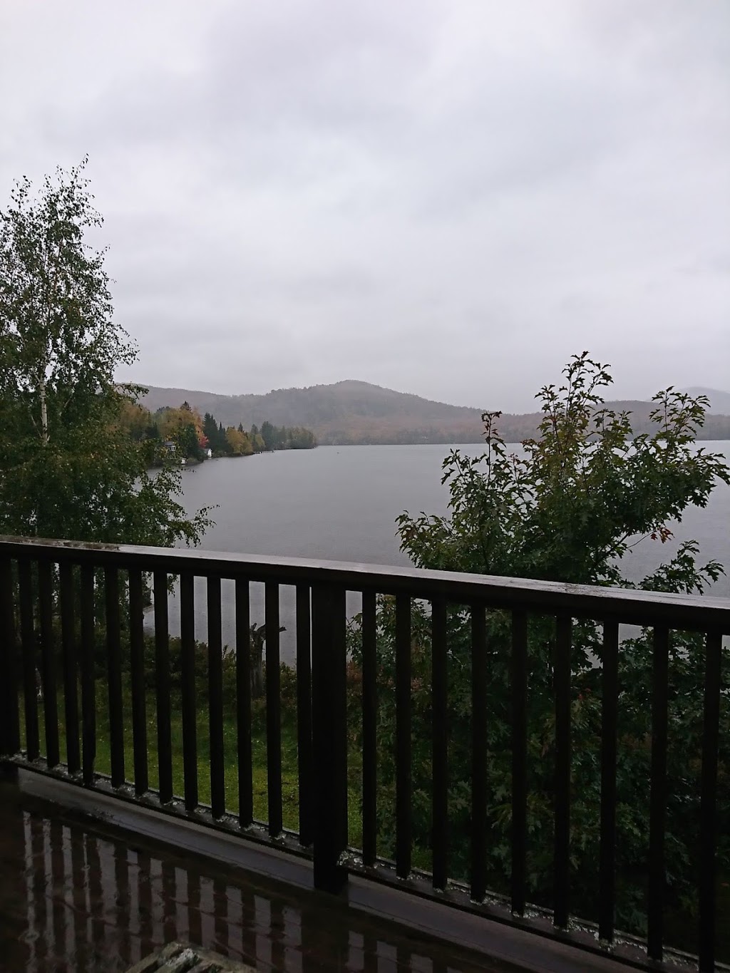 Domaine Lac Supérieur - Domain Lake Superior | 162 Chemin Tour du Lac, Lac-Supérieur, QC J0T 1P0, Canada | Phone: (514) 844-4885