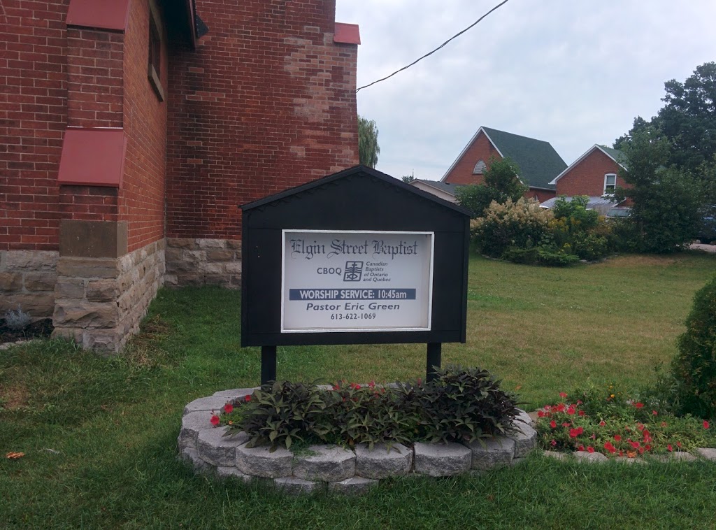 Elgin Street Baptist Church | 135 Elgin St W, Arnprior, ON K7S 1N9, Canada | Phone: (613) 622-1069