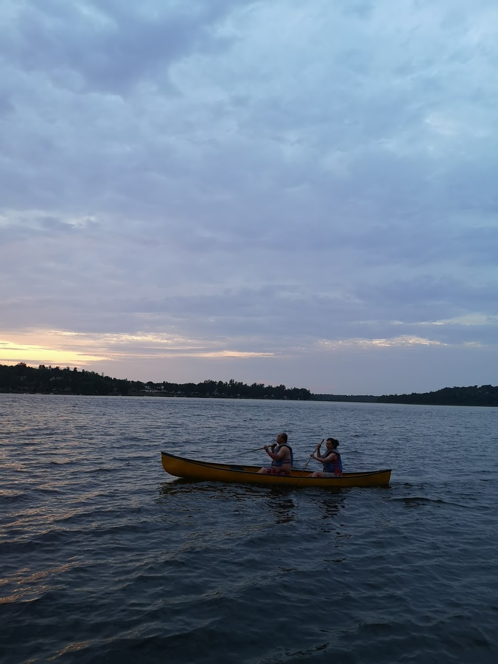 Twin Cedar Cottages | 32 Sandy Bay Rd, Hastings, ON K0L 1Y0, Canada | Phone: (705) 696-3127