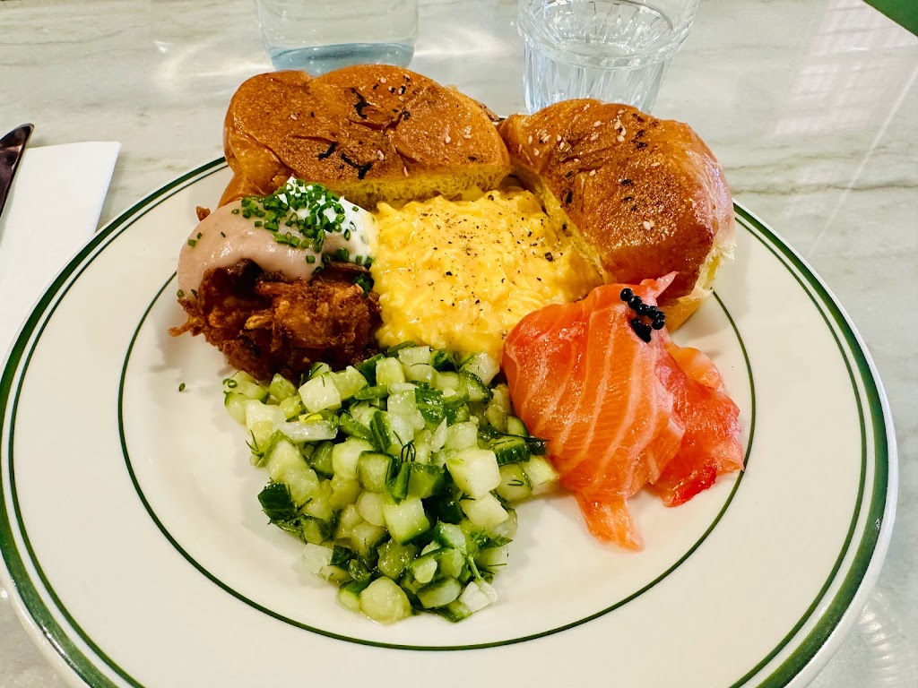 Arthurs Nosh Bar | 4621 R. Notre Dame O, Montréal, QC H4C 1S5, Canada | Phone: (514) 757-5190