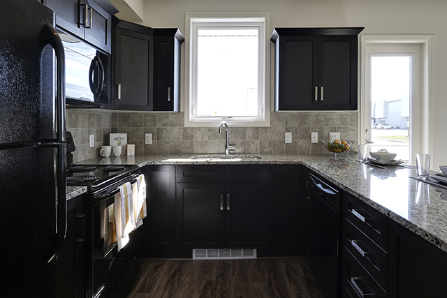 Airdrie Place | 100 Chinook Winds Pl SW, Airdrie, AB T4B 4B4, Canada | Phone: (403) 980-8098