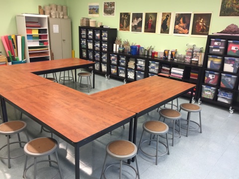 École Socrates-Démosthène Campus IV | 5220 Grande Allée, Saint-Hubert, QC J3Y 1A1, Canada | Phone: (450) 656-4832