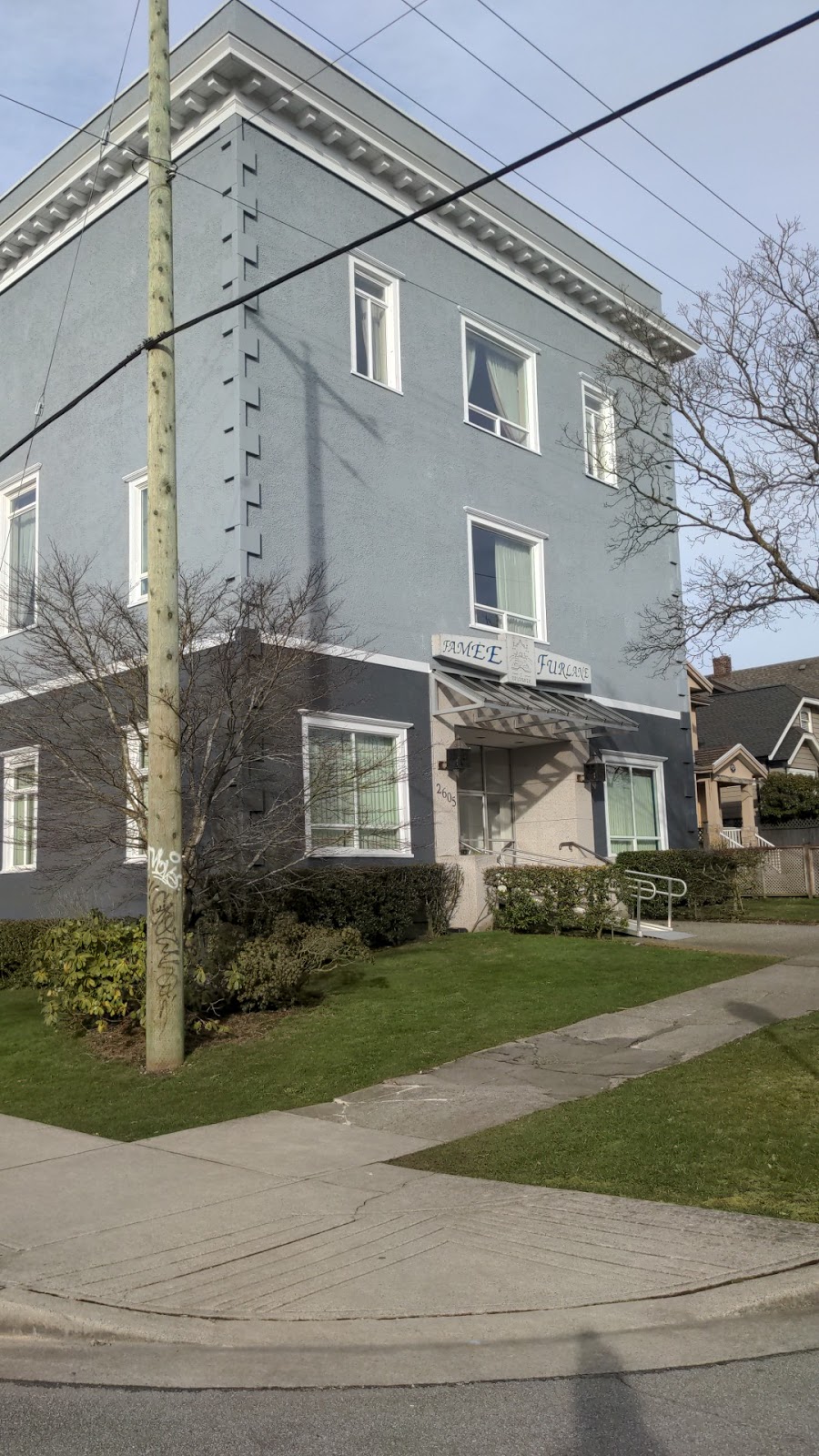 Famee Furlane Of Vancouver | 2605 E Pender St, Vancouver, BC V5K 2B6, Canada | Phone: (604) 253-6437