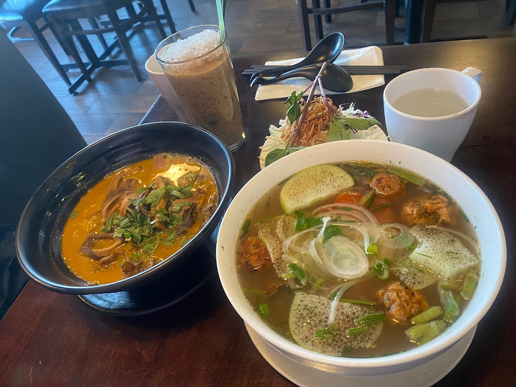 Cuty Restaurant | 3168 Sunridge Blvd NE, Calgary, AB T1Y 7G6, Canada | Phone: (403) 769-9401