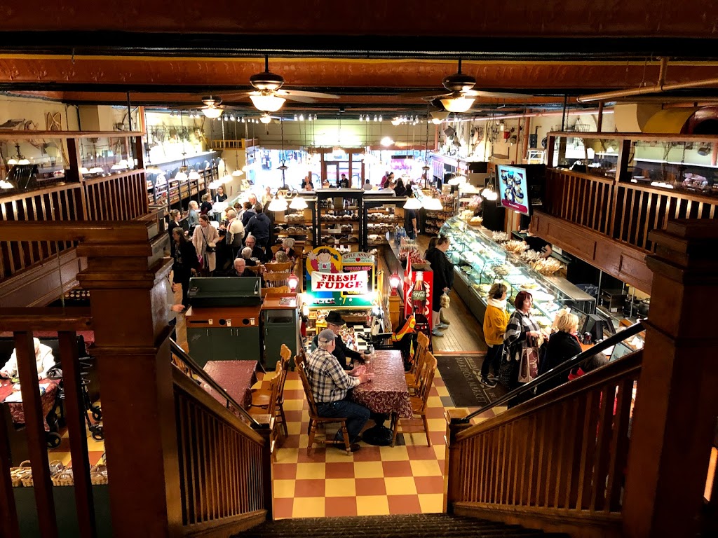 Mariposa Market | 109 Mississaga St E, Orillia, ON L3V 1V6, Canada | Phone: (705) 325-8885