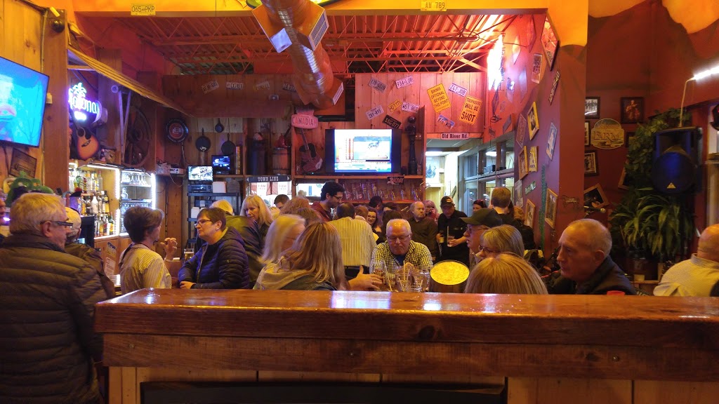 Wild Wing Restaurant | 321 Main St #3, Wasaga Beach, ON L9Z 0B6, Canada | Phone: (705) 352-9464