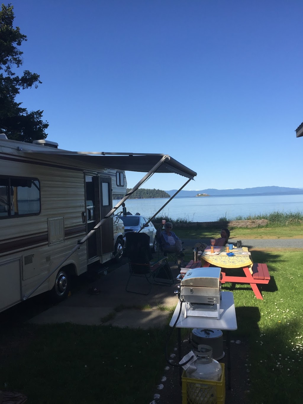Deep Bay RV Park | 5315 Deep Bay Dr, Bowser, BC V0R 1G0, Canada | Phone: (250) 757-8424