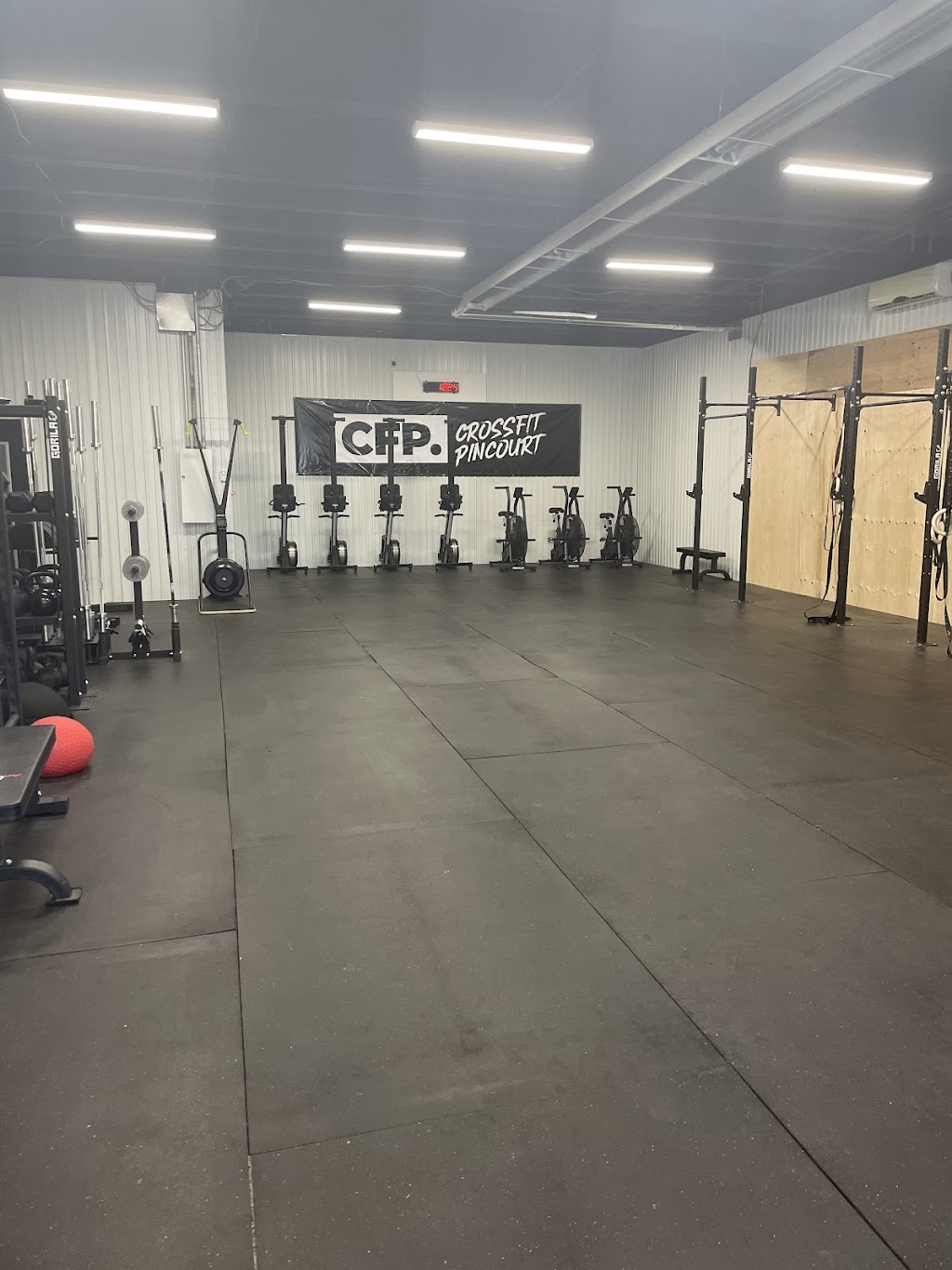Crossfit Pincourt | 3c Chem. Duhamel, Pincourt, QC J7W 4C5, Canada | Phone: (514) 865-6048