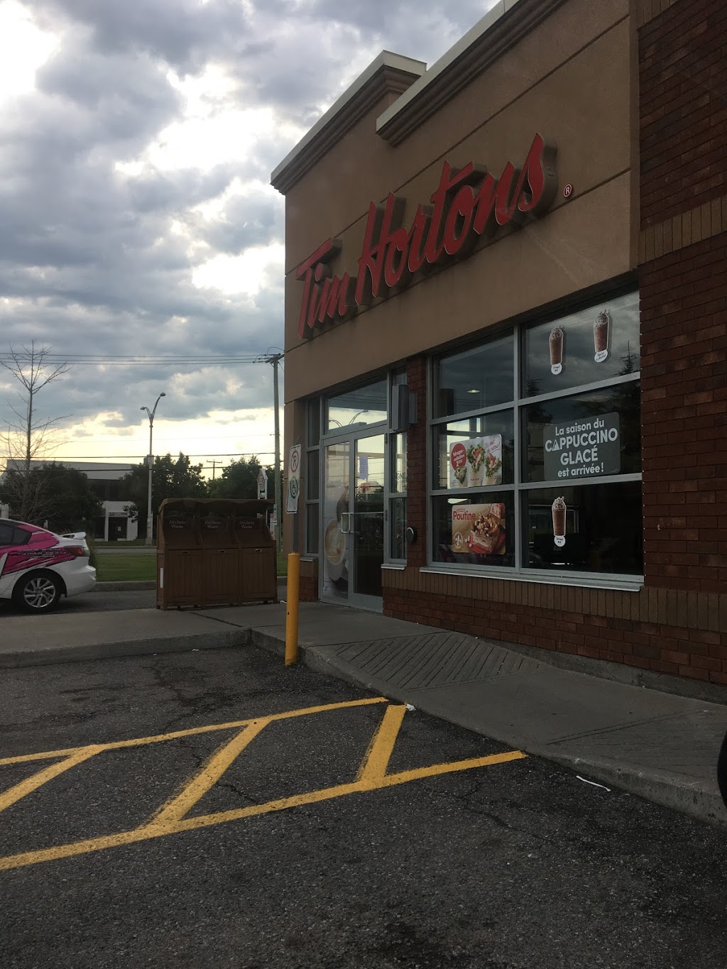 Tim Hortons | 415 Montée Paiement, Gatineau, QC J8P 0B1, Canada | Phone: (819) 243-1143