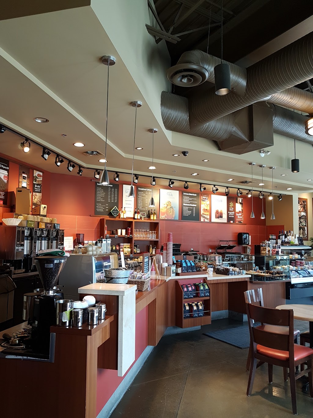 Good Earth Coffeehouse - Creekside Crossing Airdrie | 35 MacKenzie Way SW #1109, Airdrie, AB T4B 0V7, Canada | Phone: (403) 948-3100