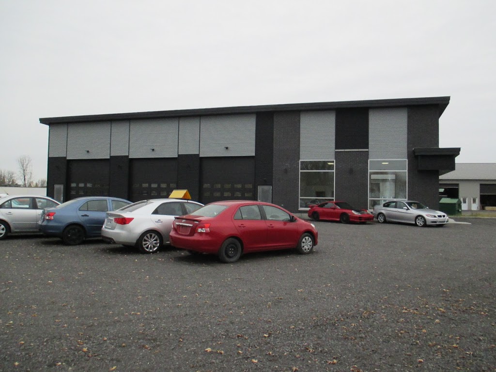 Automobiles Dominic Grégoire | 110 QC-158, Saint-Thomas, QC J0K 3L0, Canada | Phone: (450) 752-0303