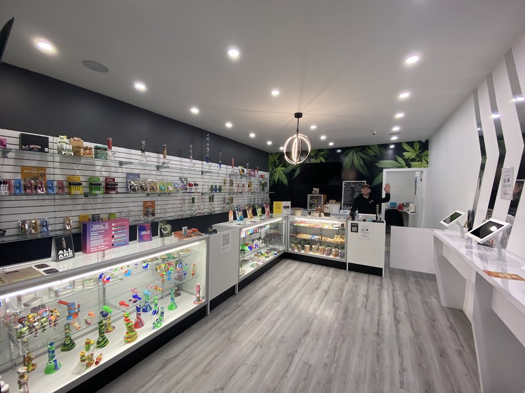 Spot420 The Cannabis Store | 682 Hortop St, Oshawa, ON L1G 2V4, Canada | Phone: (905) 728-7768