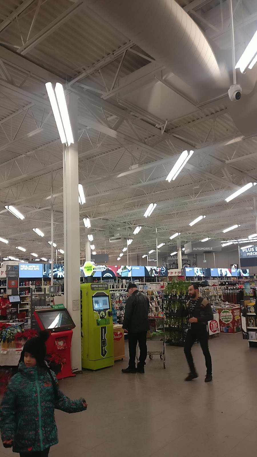 Canadian Tire - Cap-De-La-Madeleine, QC | 350 Rue Barkoff, Trois-Rivières, QC G8T 9P5, Canada | Phone: (819) 376-9646
