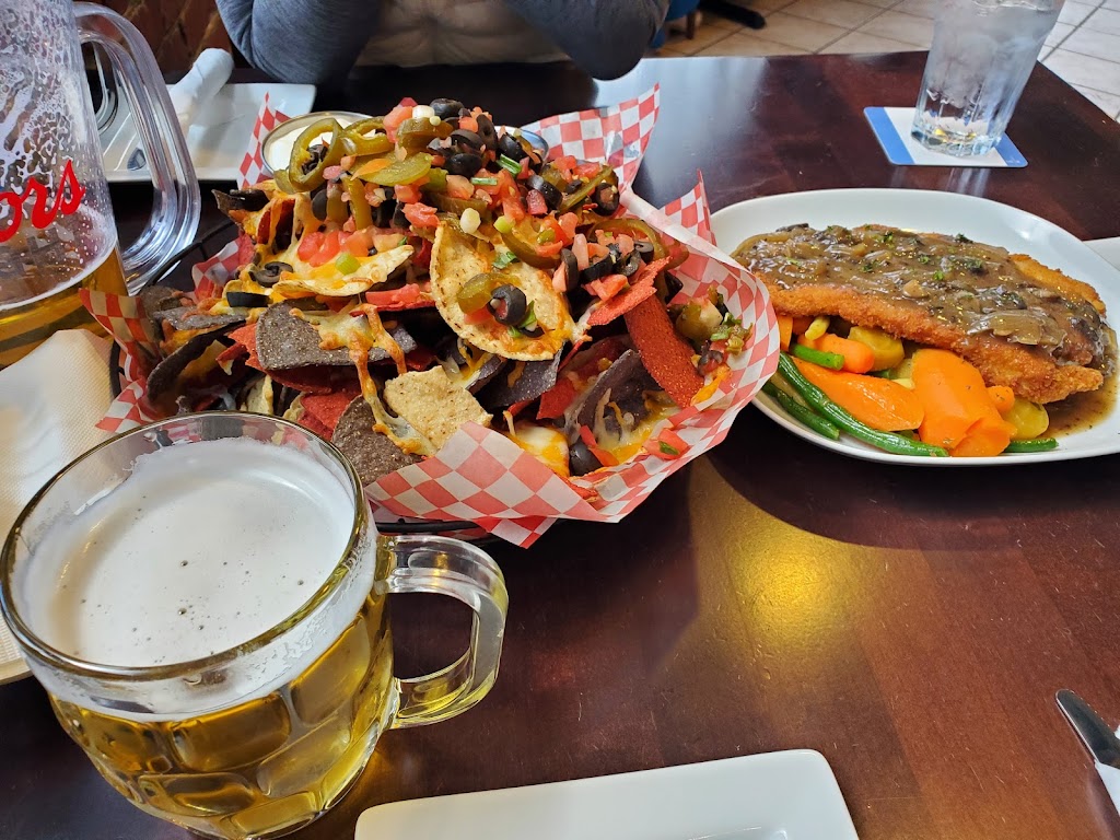 Guildford Station Pub | 10176 154 St, Surrey, BC V3R 4J6, Canada | Phone: (604) 582-2800
