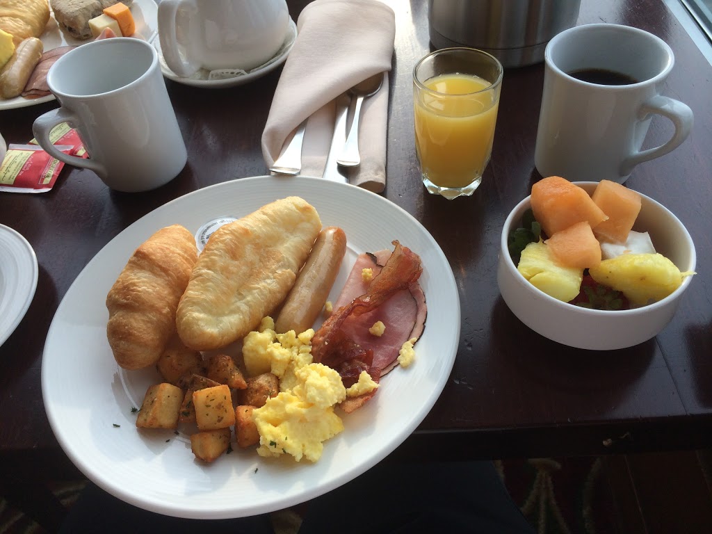 Terrapin Cafe | 6740 Fallsview Blvd, Niagara Falls, ON L2G 3W6, Canada | Phone: (905) 357-7300