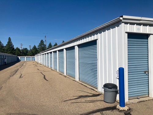 Mini Mall Storage | 245 Carnegie Dr, St. Albert, AB T8N 5A7, Canada | Phone: (780) 460-1234