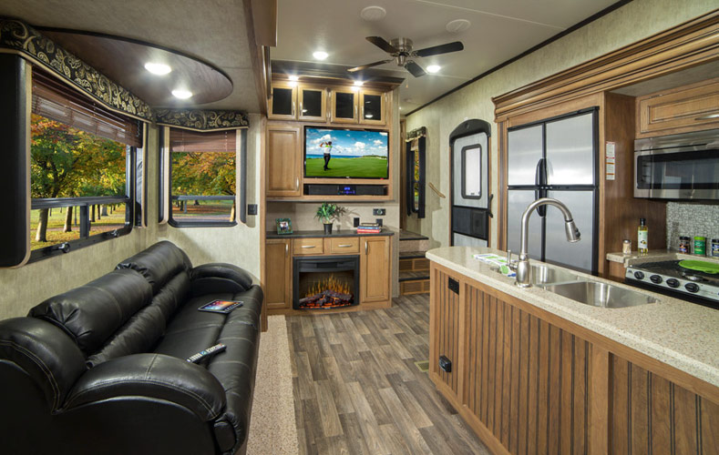 Layzee Acres RV Sales | 5516 ON-12, Orillia, ON L3V 6H7, Canada | Phone: (705) 833-2539