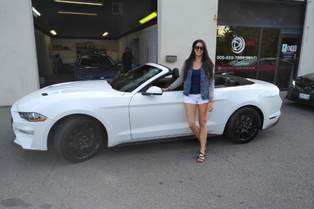Affinity Luxury Car Rental | 2477 Motorway Blvd #7, Mississauga, ON L5L 3R2, Canada | Phone: (905) 828-7368