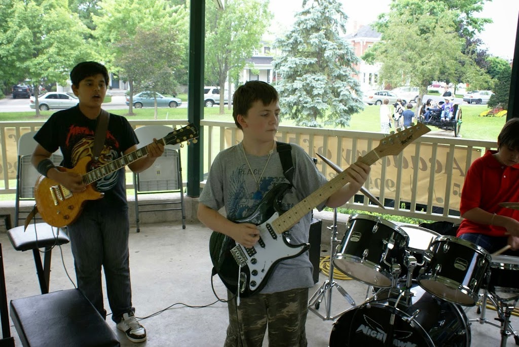 Academy of Music (Milton) | 555 Main St E #7, Milton, ON L9T 3J2, Canada | Phone: (905) 878-7090