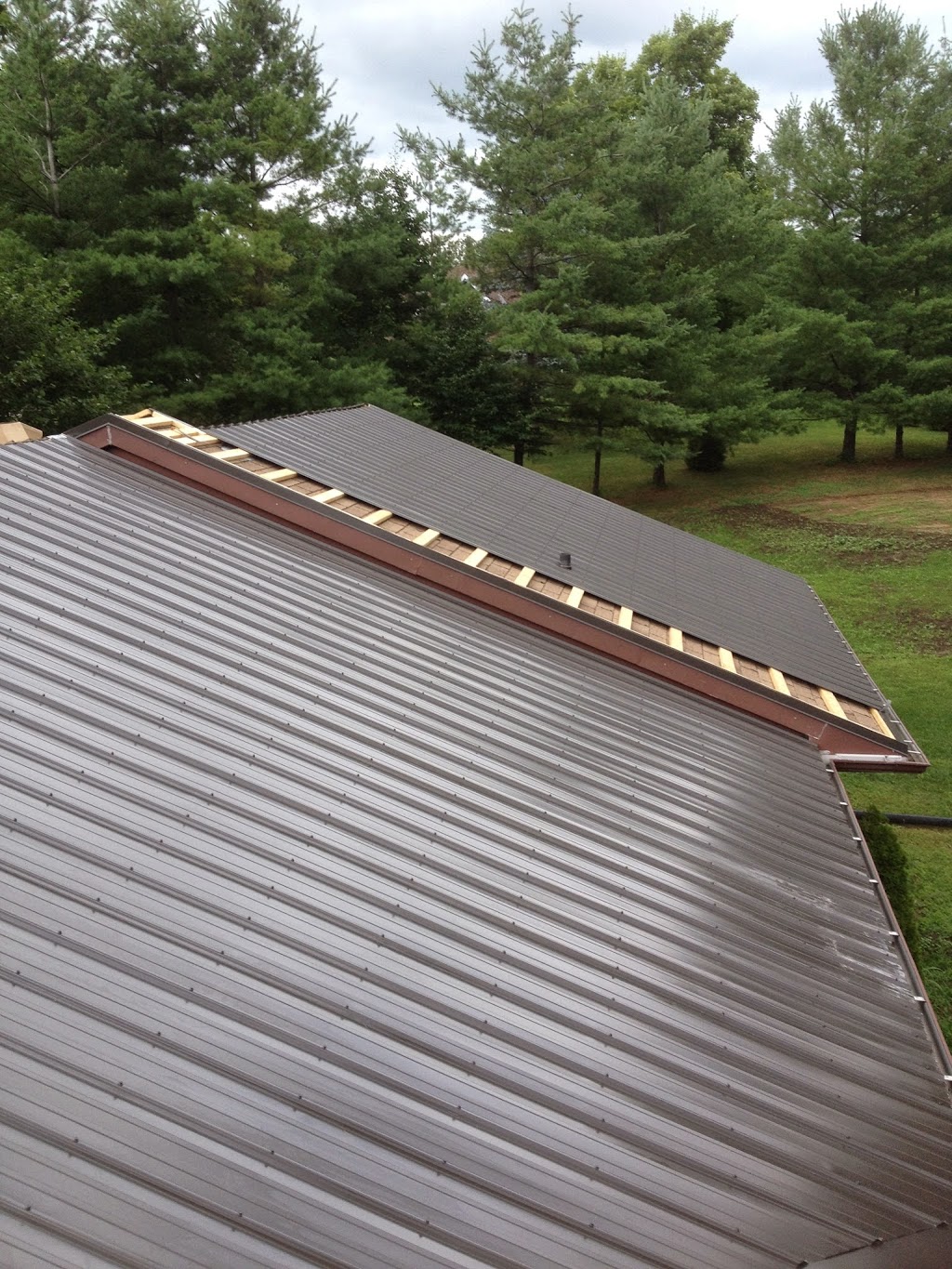 Algonquin Roofing and Reno | 2061-A Baseline Rd, Ottawa, ON K2C 0C8, Canada | Phone: (613) 698-9846