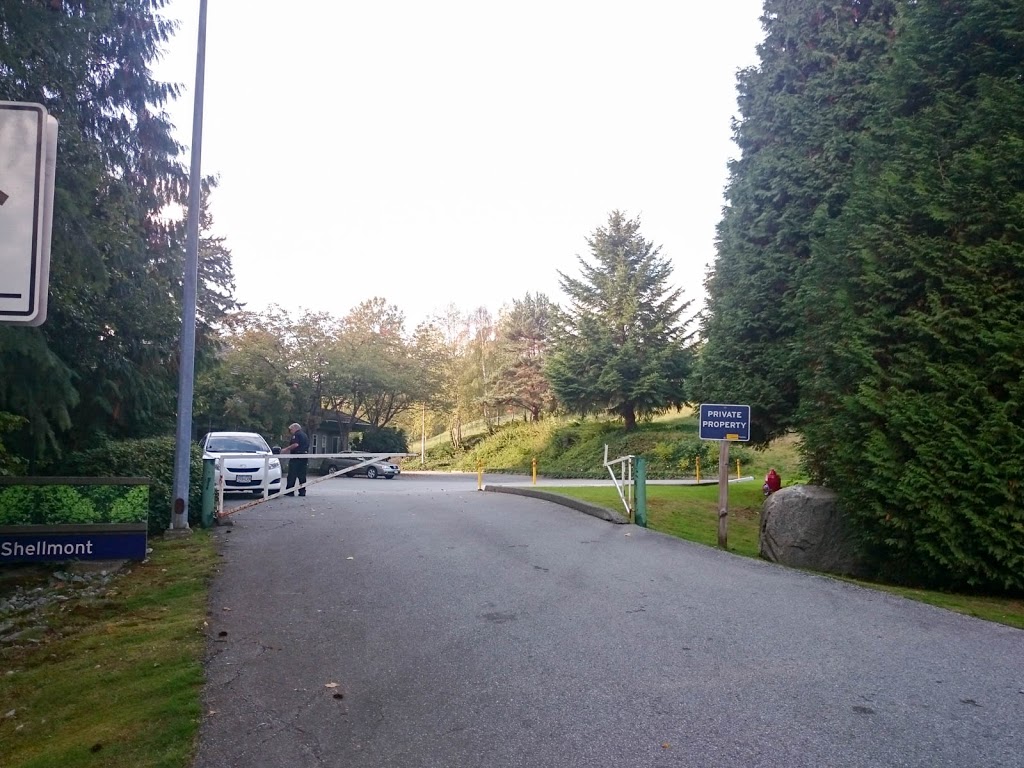 Trans Mountain Trail Start | 8650 Cinnamon Dr, Burnaby, BC V5A 4H7, Canada