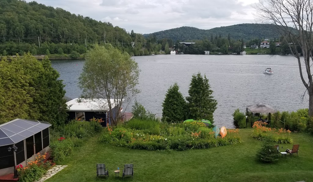 Auberge aux Nuits de Rêve | 14 Rue Larocque O, Sainte-Agathe-des-Monts, QC J8C 1A2, Canada | Phone: (888) 326-5042