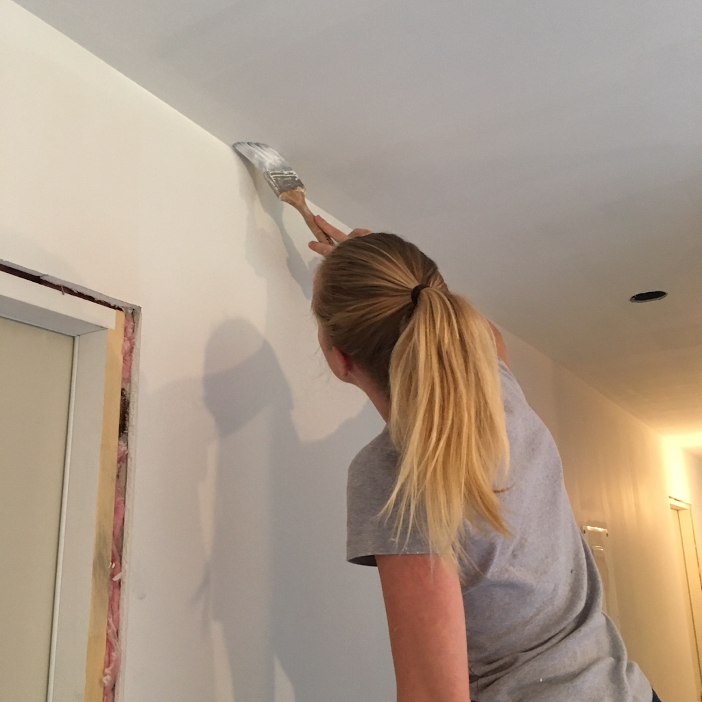 Daughters Painting | 2815 Hartl Rd, Shawnigan Lake, BC V0R 2W1, Canada | Phone: (250) 888-0921
