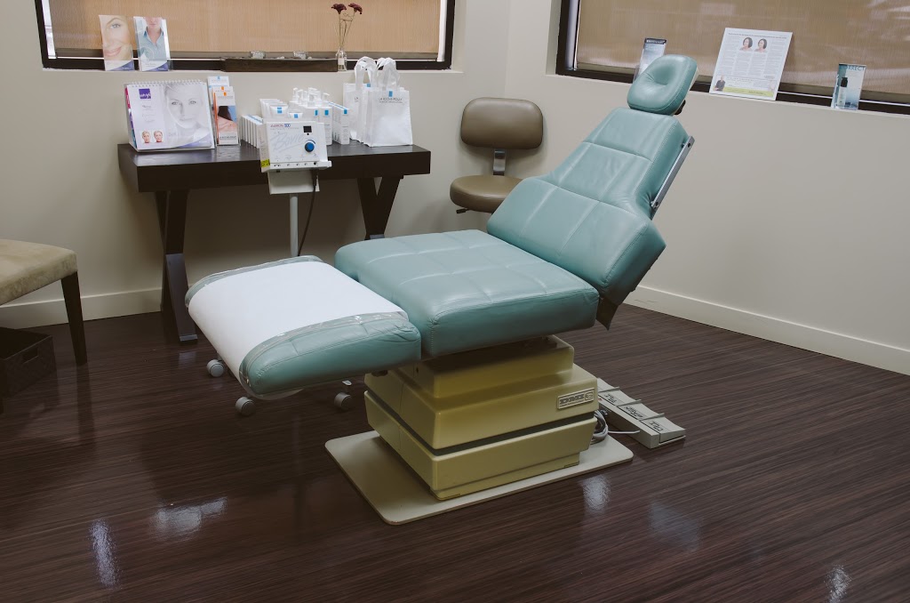 Total Skincare Centre | 636 45 St SW #202, Calgary, AB T3C 2G2, Canada | Phone: (403) 216-4685