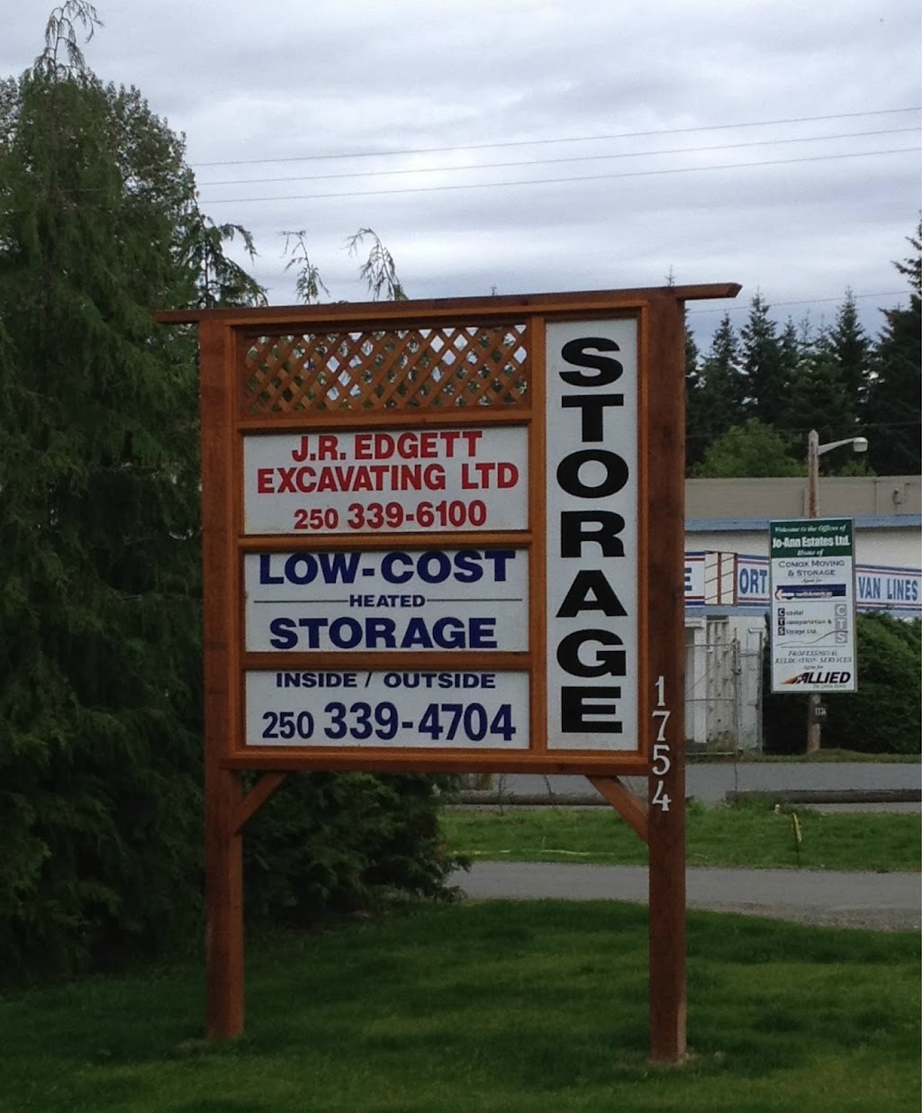 Low Cost Storage Ltd | 1754 Ryan Rd E, Comox, BC V9M 4C9, Canada | Phone: (250) 339-4704