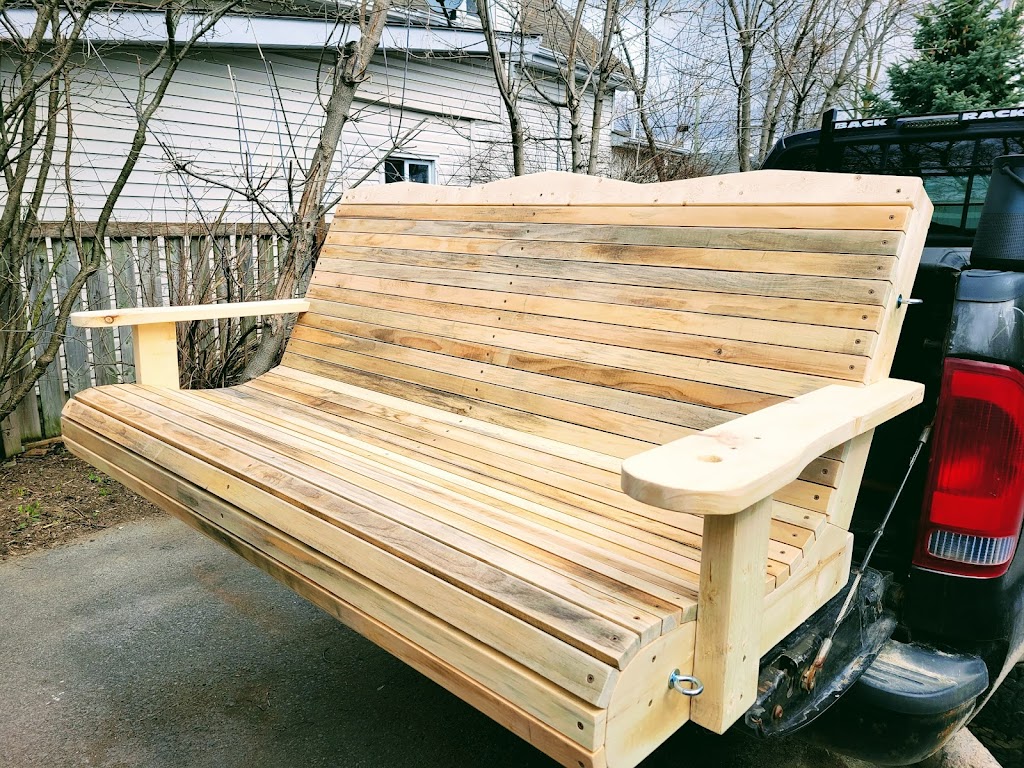 Rustic Country furniture & decor | 16 Mill St, Frankford, ON K0K 2C0, Canada | Phone: (613) 438-0299