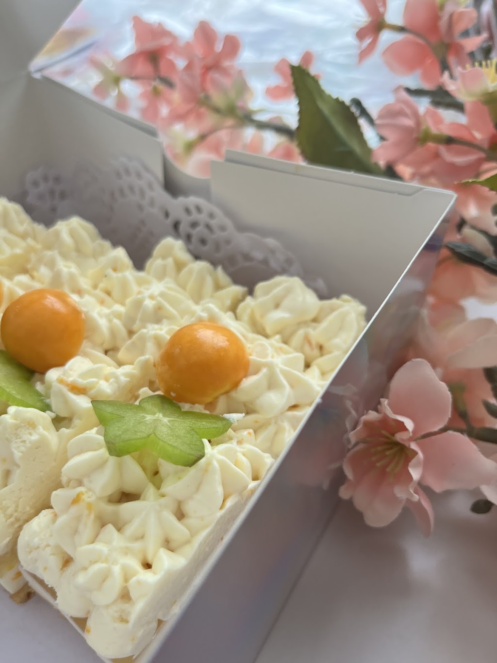 Abricot Pâtisserie | 79 Rue de la Seigneurie, Saint-Lucien, QC J0C 1N0, Canada | Phone: (514) 714-0891
