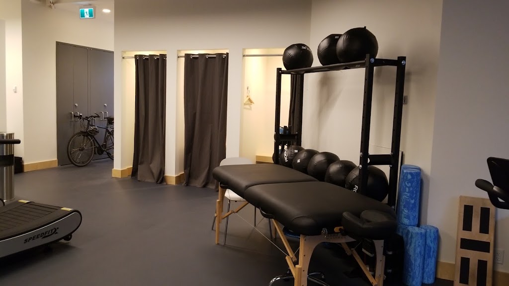 Healthout | 999 W Hastings St #20, Vancouver, BC V6C 2W2, Canada | Phone: (604) 681-8324