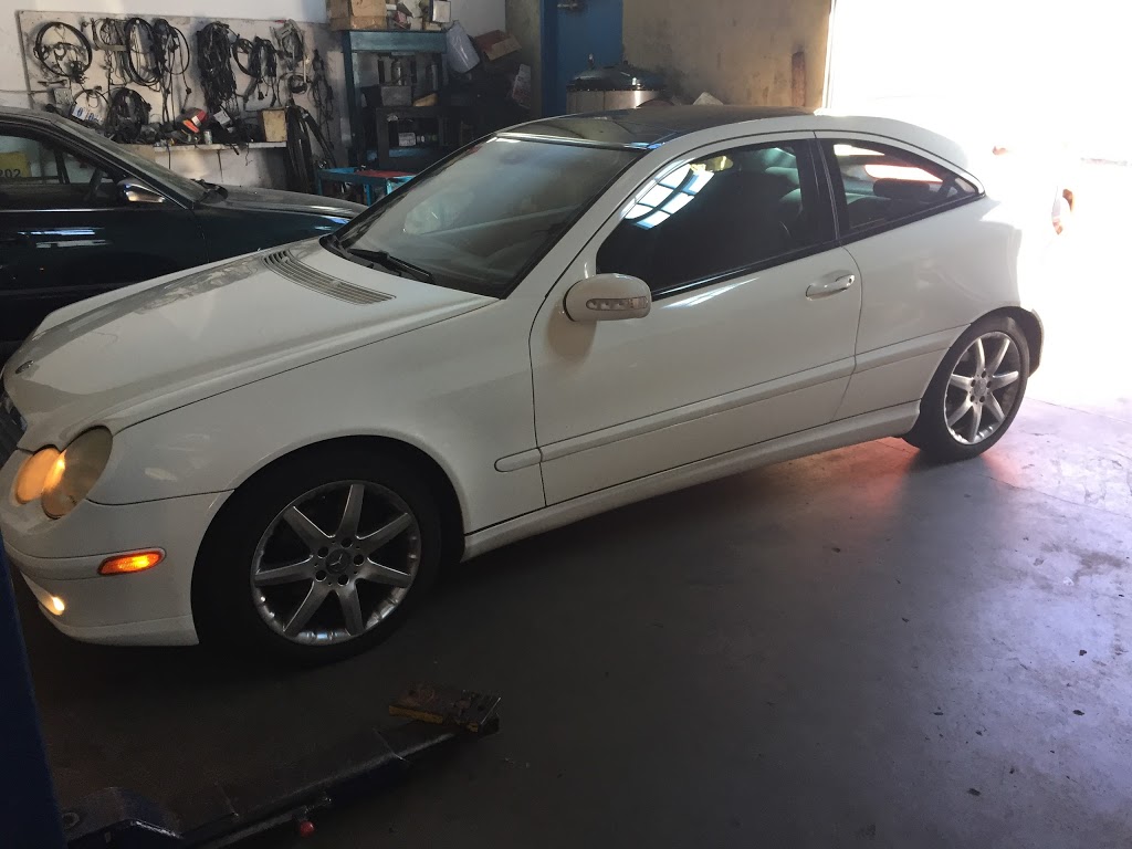 Leng Sin Motor | 1952 Kingsway Ave #202, Port Coquitlam, BC V3C 6C2, Canada | Phone: (604) 944-6460