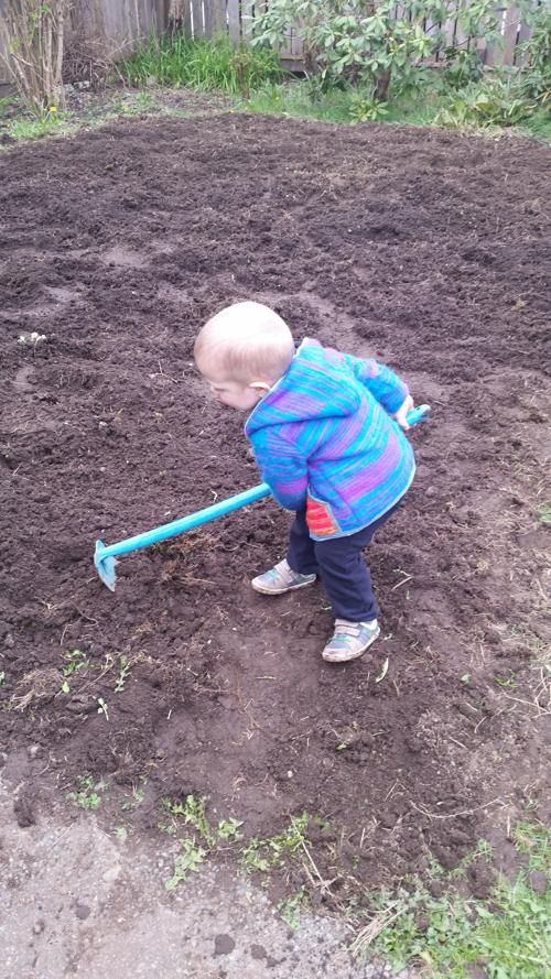 Growing Rainbows Daycare | 3583 Coast Meridian Rd, Port Coquitlam, BC V3B 3N7, Canada | Phone: (604) 468-1734