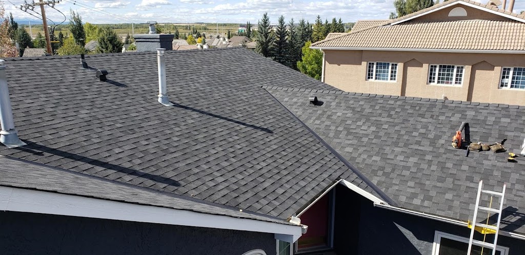Holistic Roofing | 113 Willow Ridge Manor SW, Black Diamond, AB T0L 0H0, Canada | Phone: (403) 975-2705