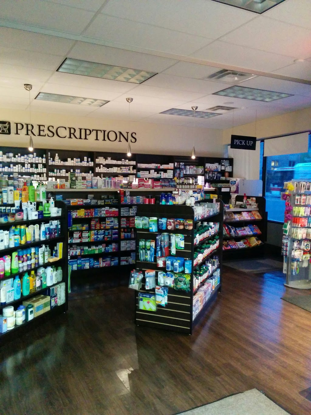 Glengrove Pharmacy | 2760 Yonge St, Toronto, ON M4N 2J2, Canada | Phone: (647) 340-7272
