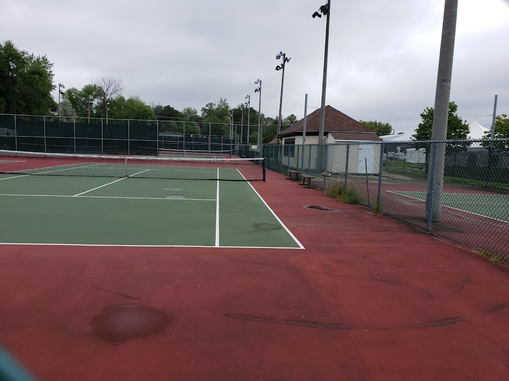 Club de Tennis Île-Bizard | 504 Mnt de lÉglise, LÎle-Bizard, QC H9C 1G9, Canada | Phone: (514) 620-6600