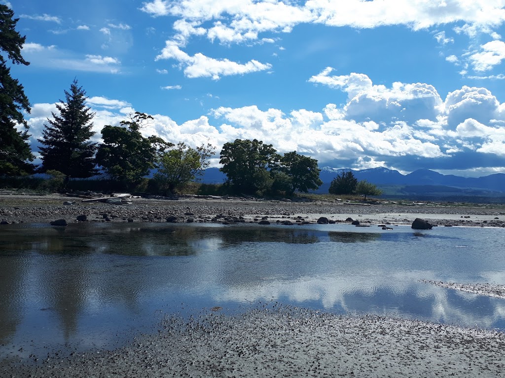 Morning Beach Park | 7600 Denman Rd, Denman Island, BC V0R 1T0, Canada | Phone: (250) 334-6000