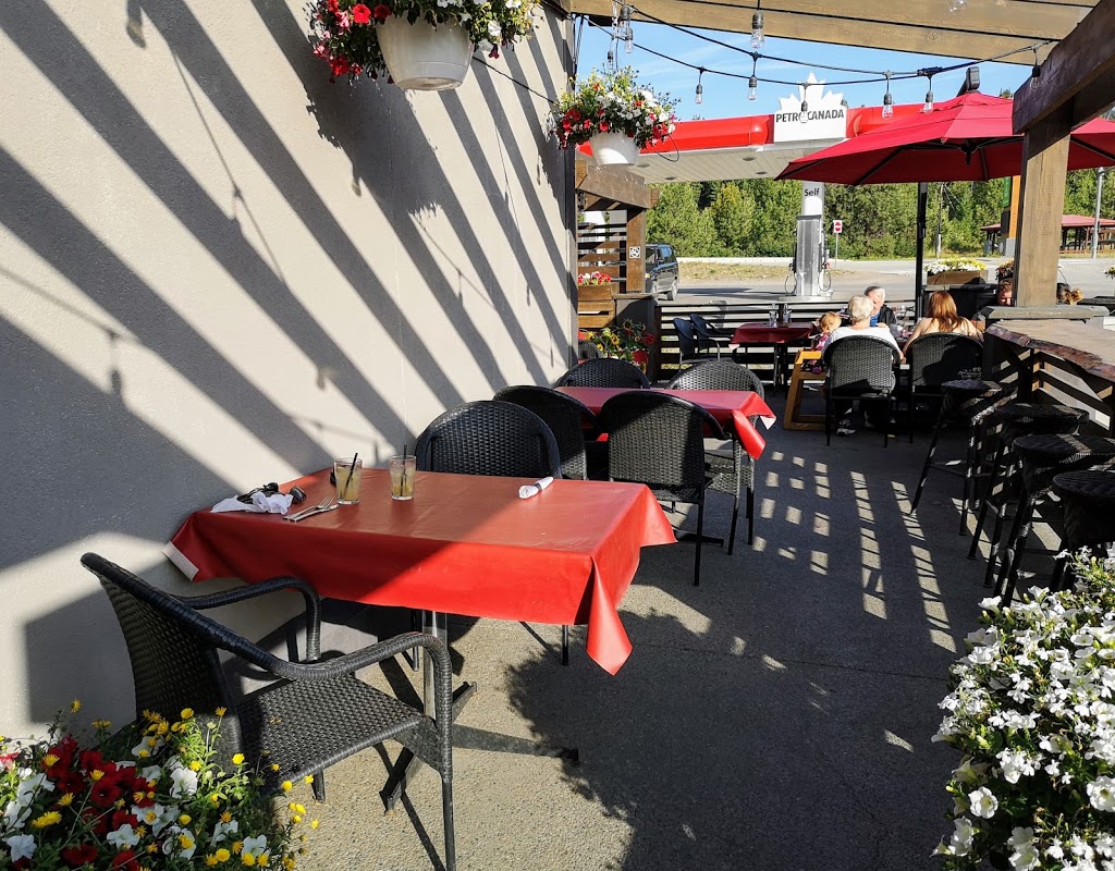 Little Creek Grill | 117 Bridge St, Princeton-Kamloops Hwy, Princeton, BC V0X 1W0, Canada | Phone: (250) 295-6644