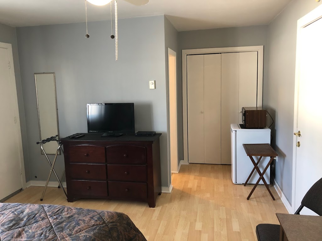 Auberge Restwell Motel | 12 McFarlane Rd, Berry Mills, NB E1G 2M3, Canada | Phone: (506) 961-3639
