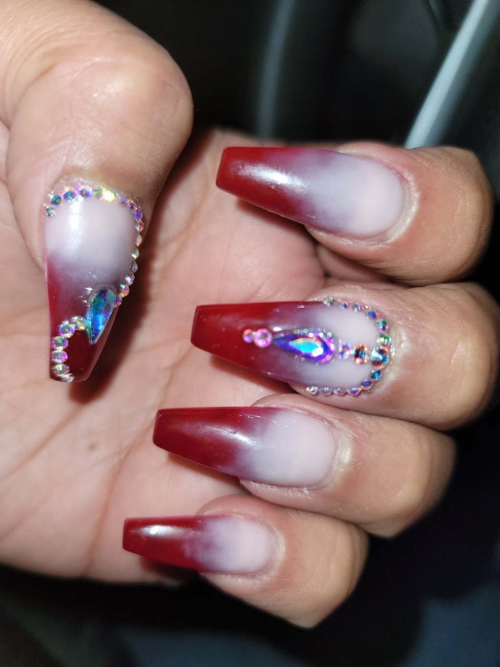 Aj nails | 8249 Eagle Landing Pkwy #314, Chilliwack, BC V2R 0P9, Canada | Phone: (604) 391-0068