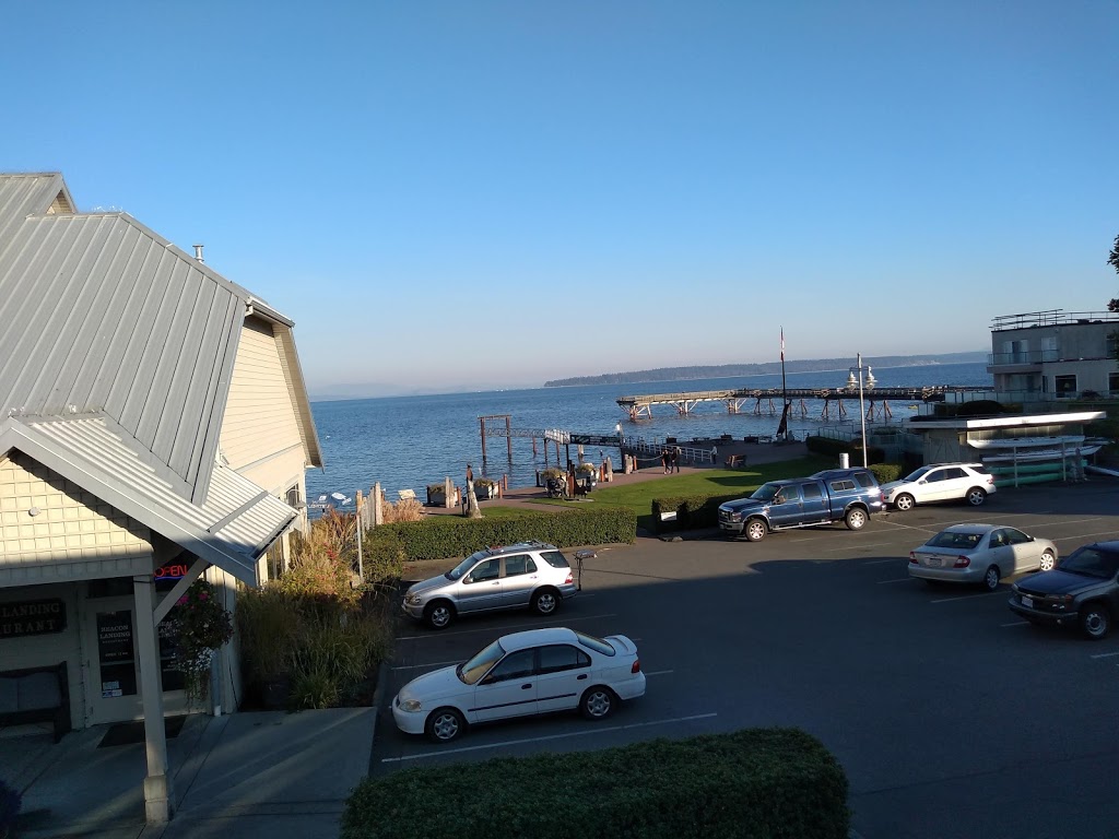 Sidney Waterfront Inn & Suites | 9775 1 St, Sidney, BC V8L 3E1, Canada | Phone: (250) 656-1131